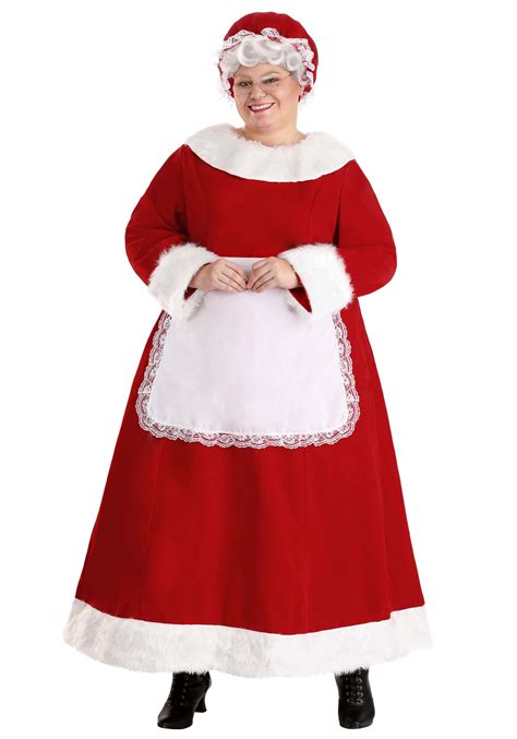 Traditional Mrs Claus Outfit - Halloween Costumes