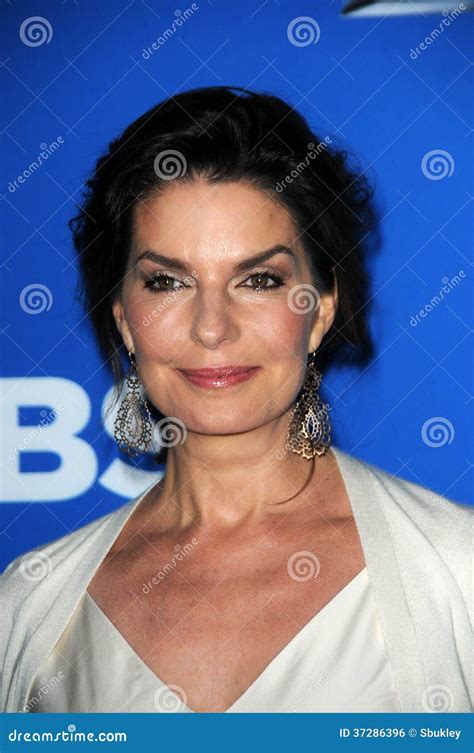 Sela Ward