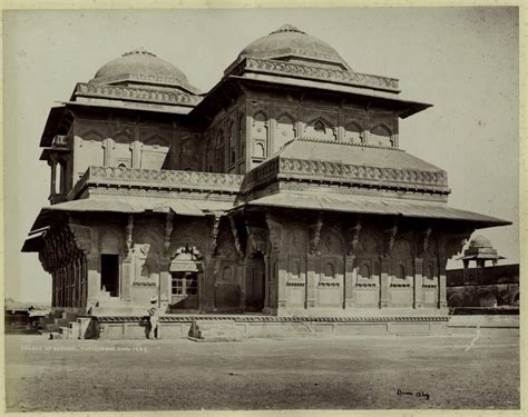 Raja Birbal's Palace in Fatehpur Sikri - Agra 1860's - Old Indian Photos