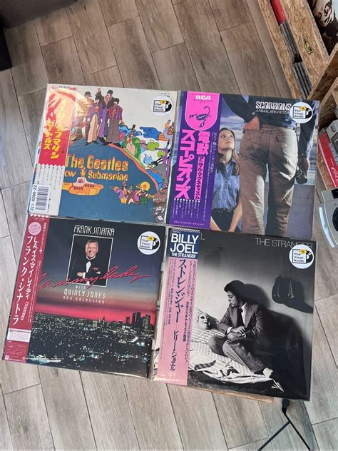 סופ"ש שמח מתחיל עם הביטלס, פרנק סינטרה ועוד - The Vinyl Room