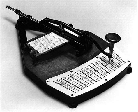 Computer Punch Card Machine 的图像结果