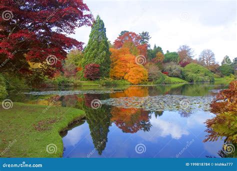 Sheffield park, UK stock photo. Image of water, landscape - 199818784