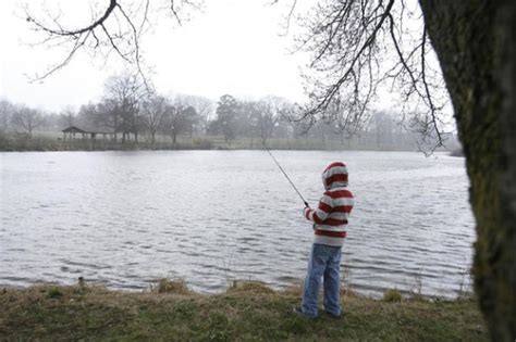 Getting Reel: Fort Meade youth cast rods at Burba Lake Fishing Rodeo ...