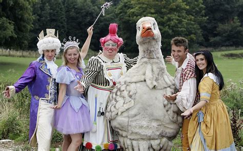 Jonathan Wilkes Net Worth - Wiki, Age, Weight and Height, Relationships ...