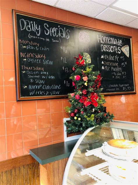 Menu at Gallo's Seafood pub & bar, Philadelphia, Roosevelt Blvd