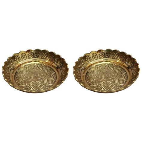 Klassic Small Brass Puja Thali/Bhog Thali for Mandir with Flower ...