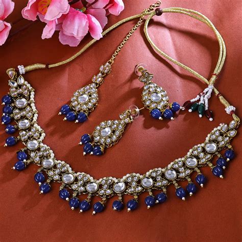 Sukkhi Eye-Catchy Gold Plated Choker Necklace Set For Women - Sukkhi.com