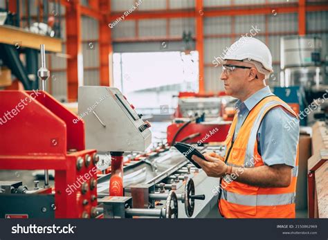 Senior Engineer 的图像结果