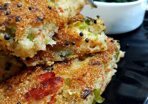 Suji handvo Recipe by Subhadra Arya ...@my_kitchentreasures - Cookpad