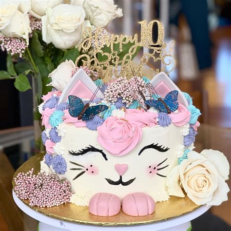 Sculpted Cat Cake Tutorial 的图像结果