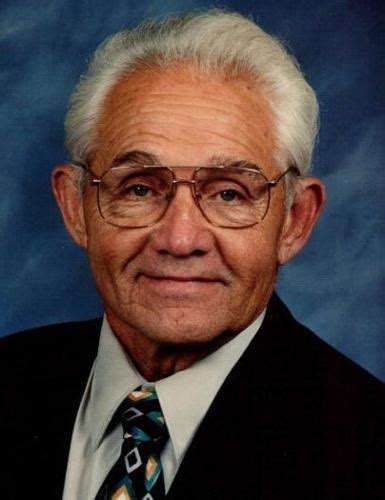 Mr. Donald M. Swedlund Obituary (2024) - Galesburg, IL - Hinchliff ...