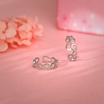 Silver Toe Rings for Women | Online Bichiya Designs – GIVA