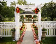 Outdoor Wedding Decorations by 35 Outdoor Wedding Decoration Ideas Outdoor Wedding Decorations