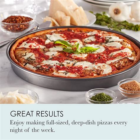 Buy Chicago Metallic Deep Dish Pizza pan, 14-Inch diameter Online at ...