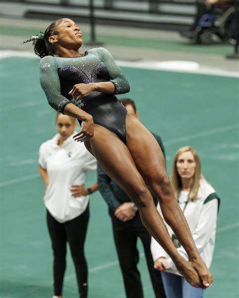 Michigan - Hottest Female Athletes