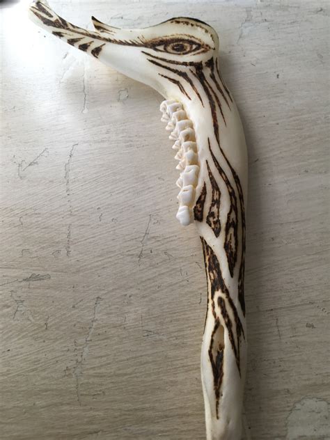 Pyrography On Bone 的图像结果