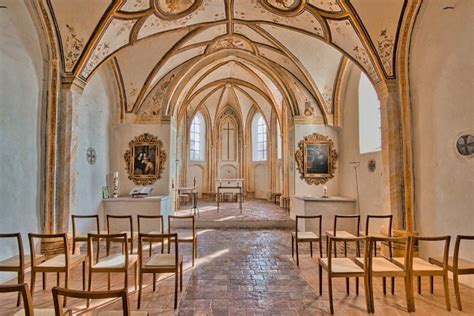 HelloIntern – Internships, Jobs & Career Growth Platform