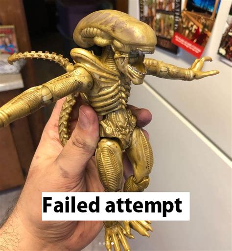 Alien Figure 的图像结果