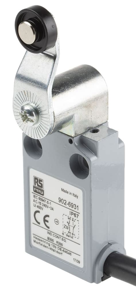 RS PRO | RS PRO Roller Lever Limit Switch, NO/NC, IP67, DPST, Die Cast ...
