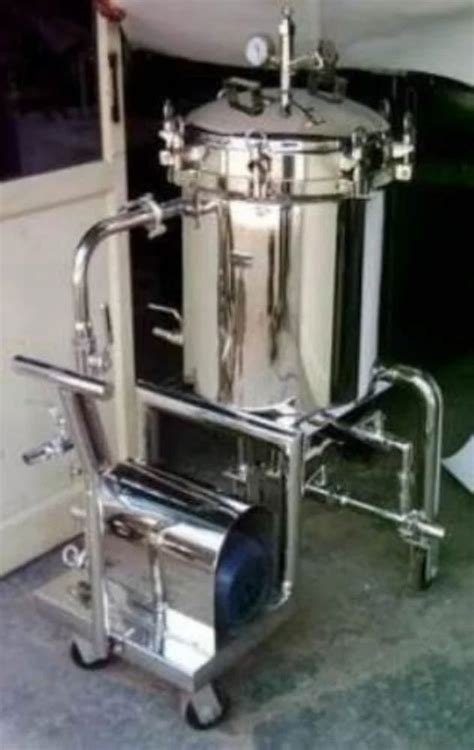 SS Mixing Vessel - SS Liquid Mixing Vessel Manufacturer from Thane