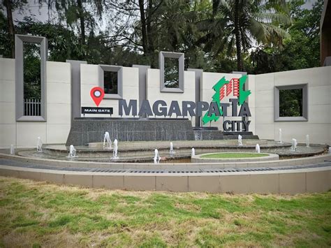 Why Magarpatta City is the Best Township for Homebuyers in Pune – Pros ...