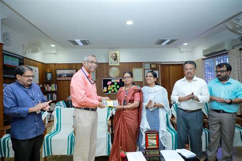 Retirement function of Roja.P, Office Supdt held at the office of Hon ...