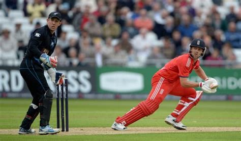 ICC Champions Trophy: Trott keen to expand his boundaries