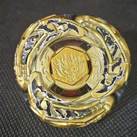 L-Drago Destroy DF105LRF Gold Armored Version (a) – Beyblade Art Shop