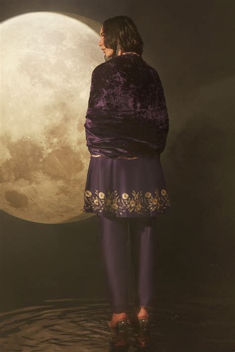 Dohr Festive | Purple silk chanderi kurta set with velvet shawl ...