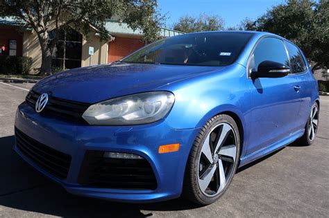 2012 Volkswagen Golf R VIN WVWRF7AJXCW323978 | Hagerty Valuation Tools