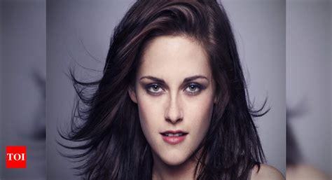 Kristen Stewart's engagement ring from 'Twilight' sold for Rs 11.5 lakh ...