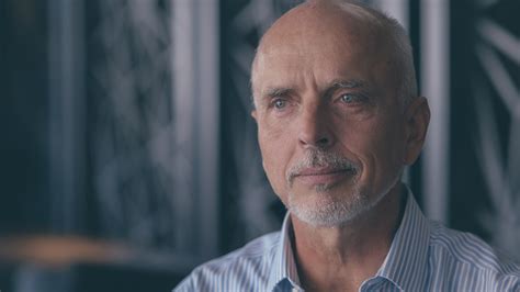 Practical Light Interview Shot 的图像结果