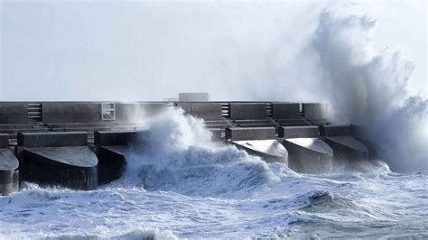 Why Should We Use Microsilica in Concrete?