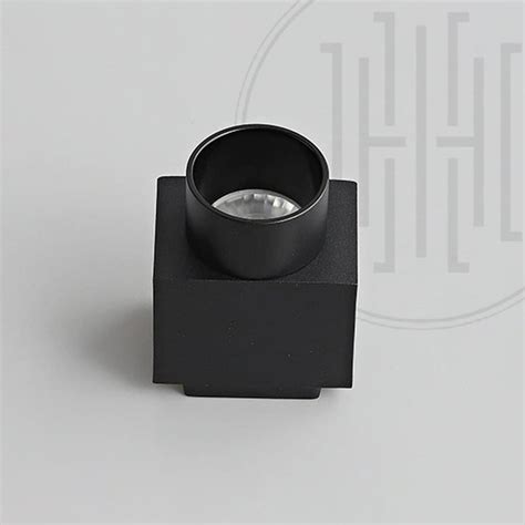 Single Spotlight Ultrathin Magnetic Track Light – Harold Electricals