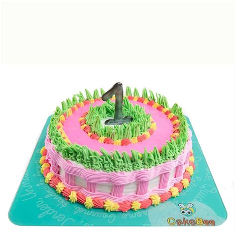 Buy Emperor's Garden Cake | Online Cake Delivery - CakeBee