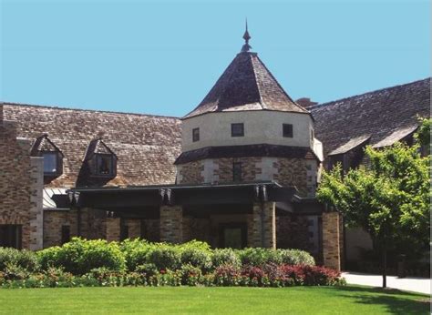 Cascade Hills Country Club - Veneklasen Construction