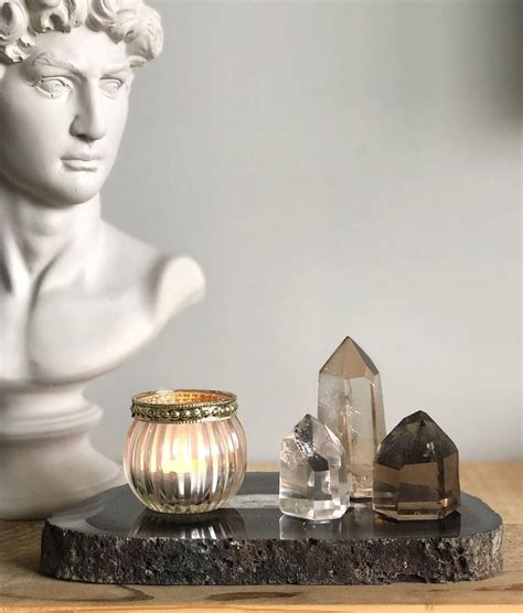 Easy ways to decorate with crystals – Artofit