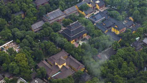 杭州灵隐寺门票多少钱2022，开放时间及预约方法 - 景点推荐 - 旅游攻略
