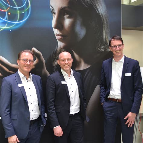 UNITED TECHNOLOGY – UNITED PASSION - Kampf Slitting and Winding Technologies