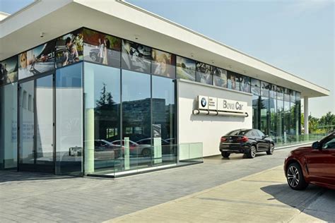 Showroom BMW | ETEM