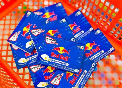 16 x Dentyne Splash X Redbull Red Bull Chewing Sugar Free Gum Mixed ...