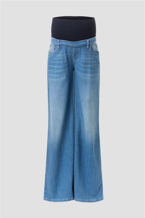 Maternity Wide Leg Jeans by PIETRO BRUNELLI MATERNITY | Rent the Runway