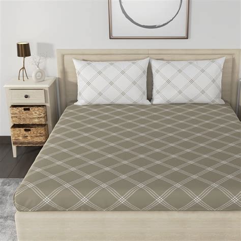 Huesland by Ahmedabad Cotton 210 TC Premium Cotton Bedsheet for Double ...