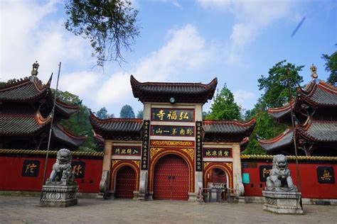 【携程攻略】贵阳弘福寺景点,因为我礼佛，所以每个月都要去好几次，，心诚则灵，一切随缘，阿弥陀…