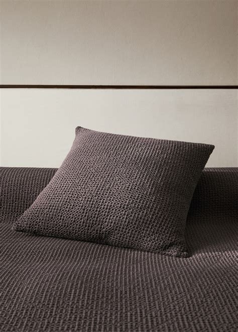 Capa de almofada de algodão garment-dyed waffle 50x50 cm - Home | MANGO ...