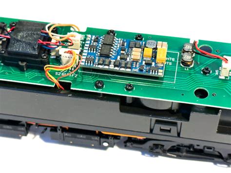 Image result for Fitting Sound Decoder to Bachmann Class 37