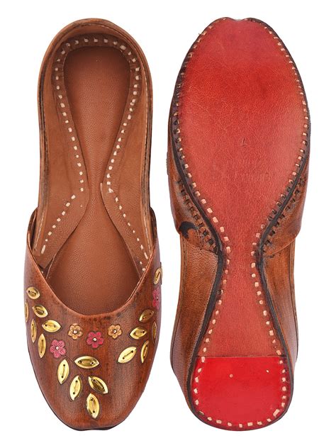 DESI COLOUR Women Brown Embellished Leather Mojaris – Desi Colour