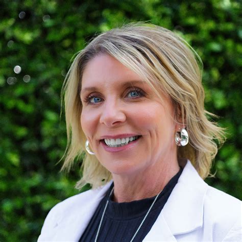 Darlene Mera - CalPrivate Bank