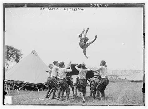 In Photos: Burying the Hatchet at the 1913 Gettysburg Reunion | War ...