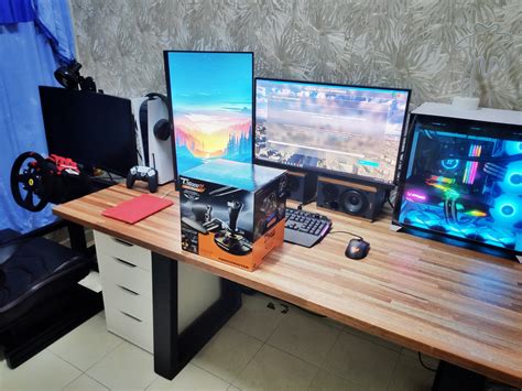 Just yesterday I asked about starting a new hobby in flight sim, with ...